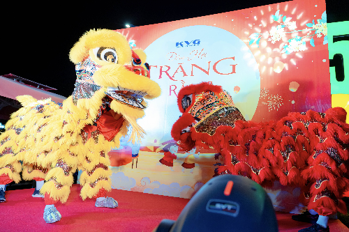 ĐÊM HỘI TRĂNG RẰM 2025:  KVG GẮN KẾT YÊU THƯƠNG